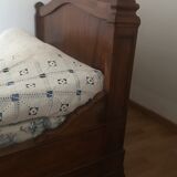 Walnut boat bed