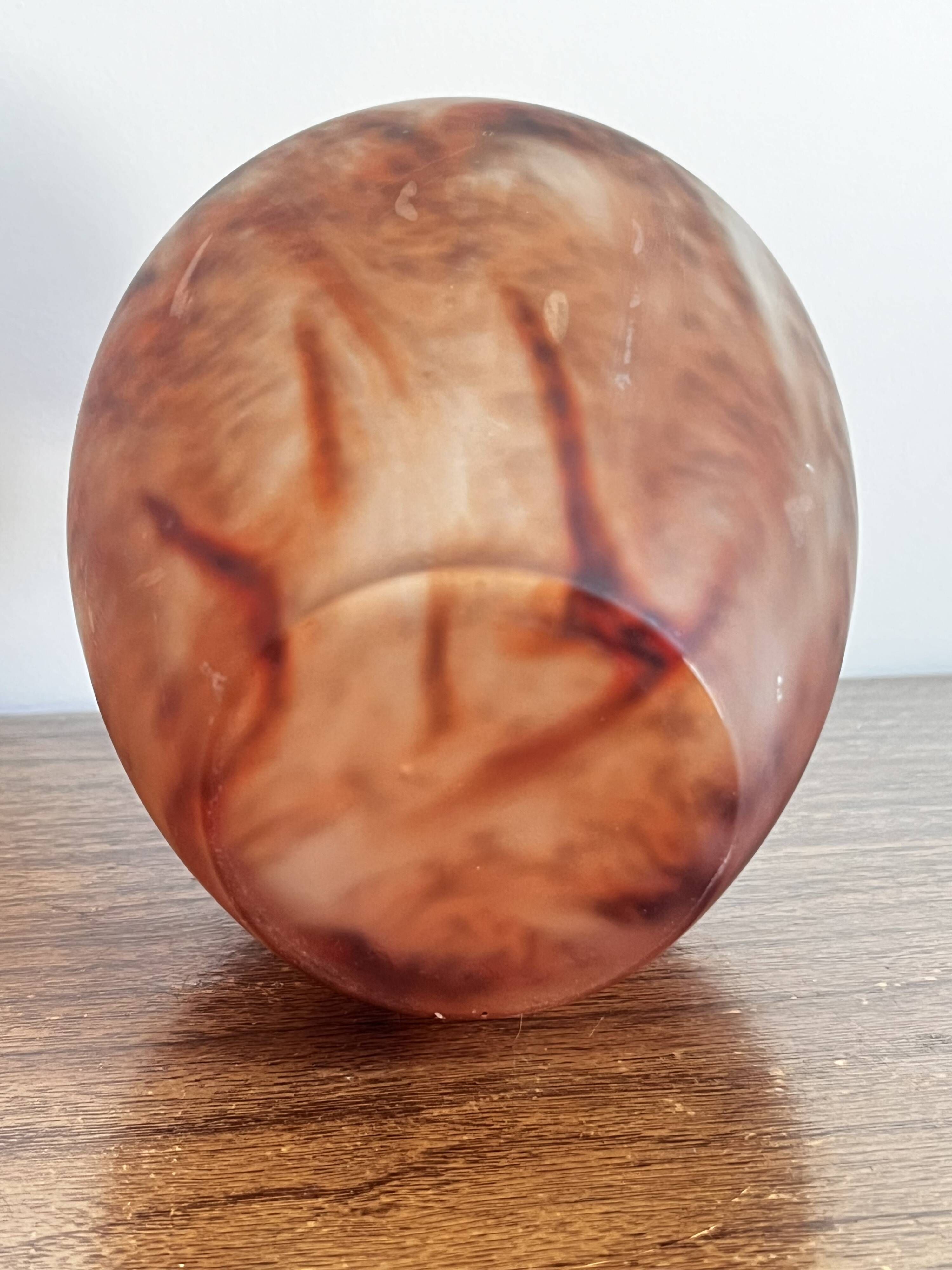 Vase en verre ambré