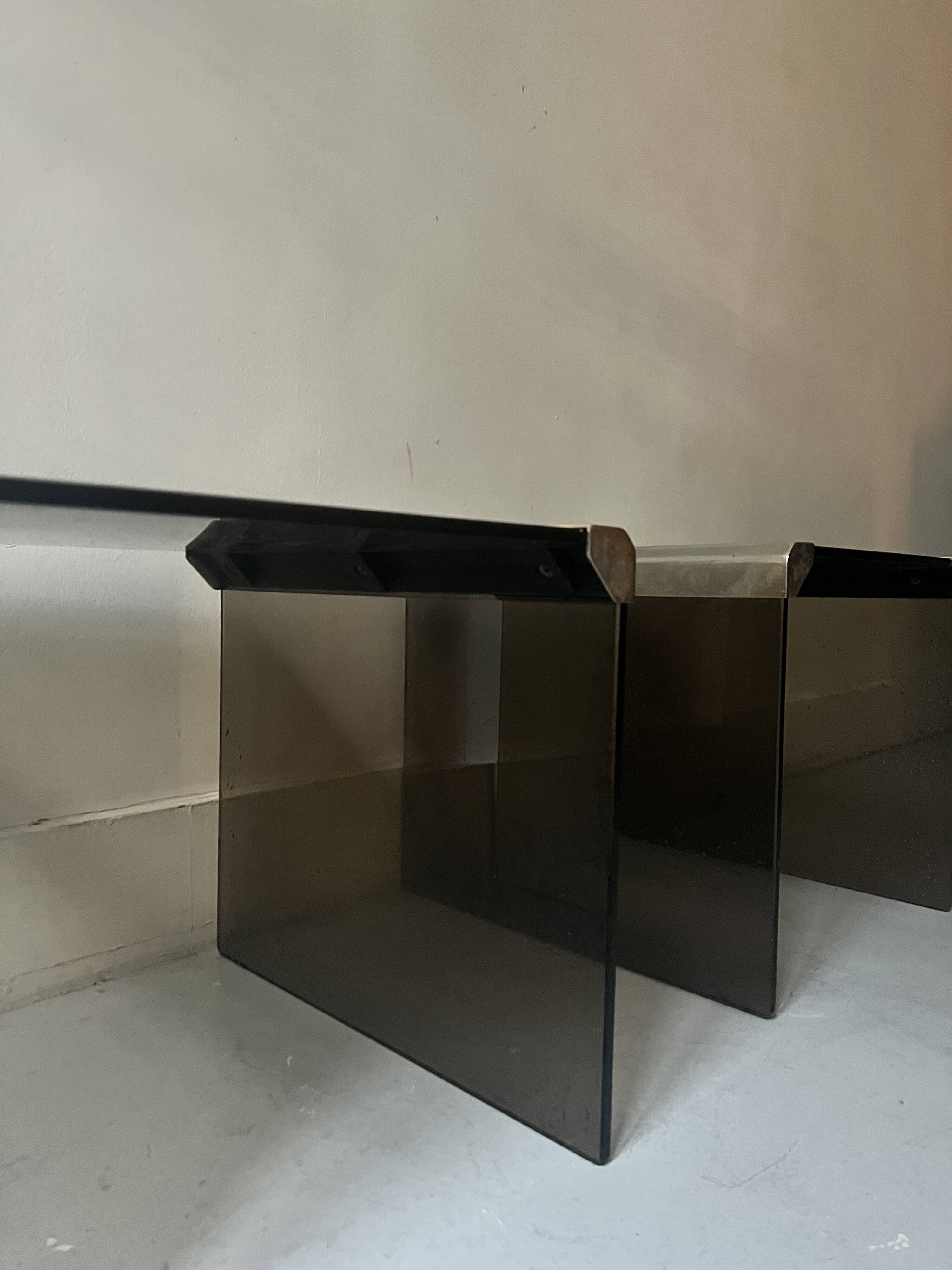 Design bedside table in metal & smoked glass, Roche Bobois 1970.