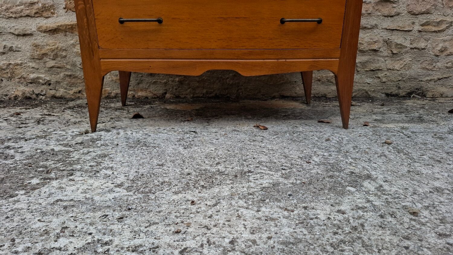 Vintage chest of drawers