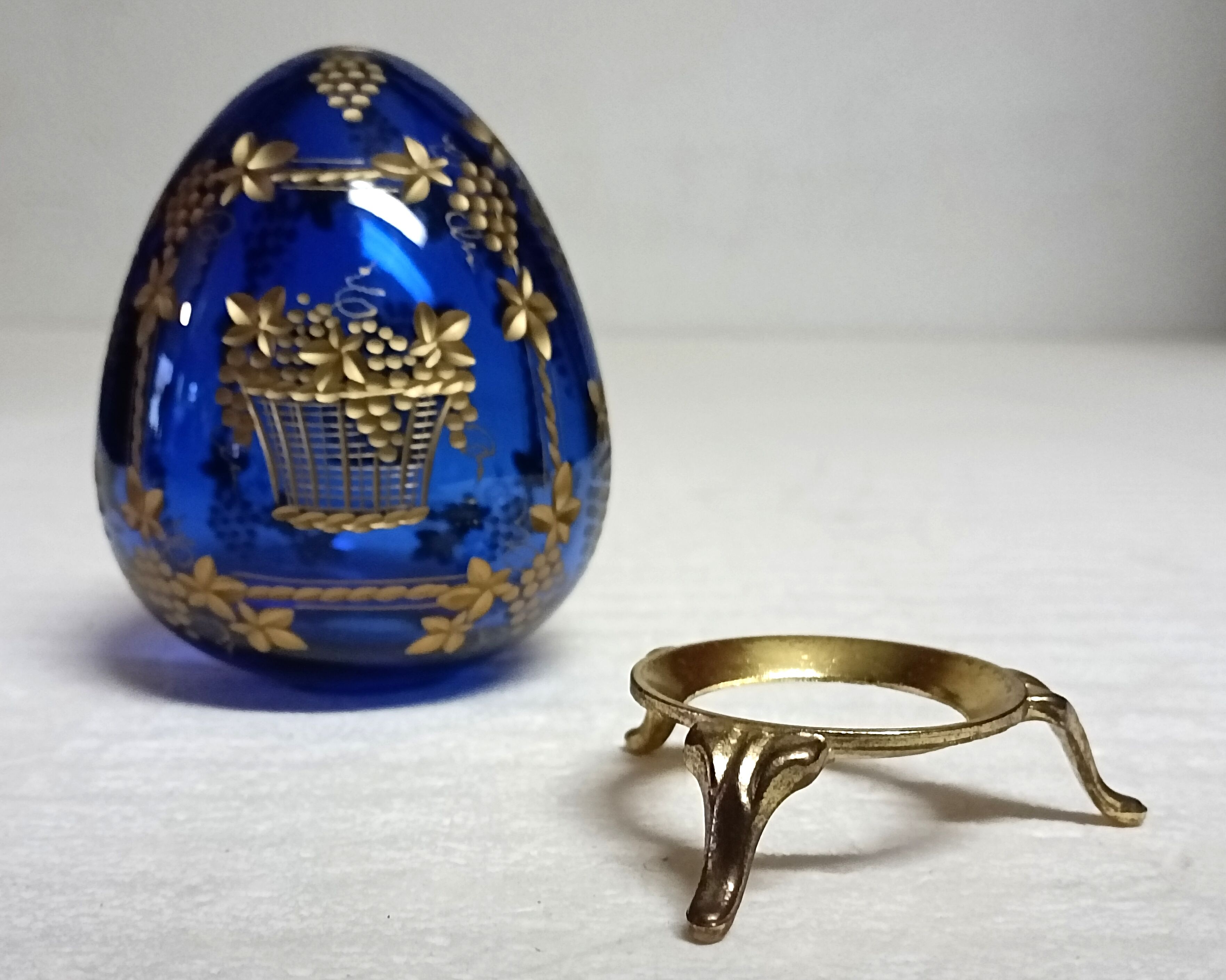 Oeuf verre style Fabergé Saint Petersburg