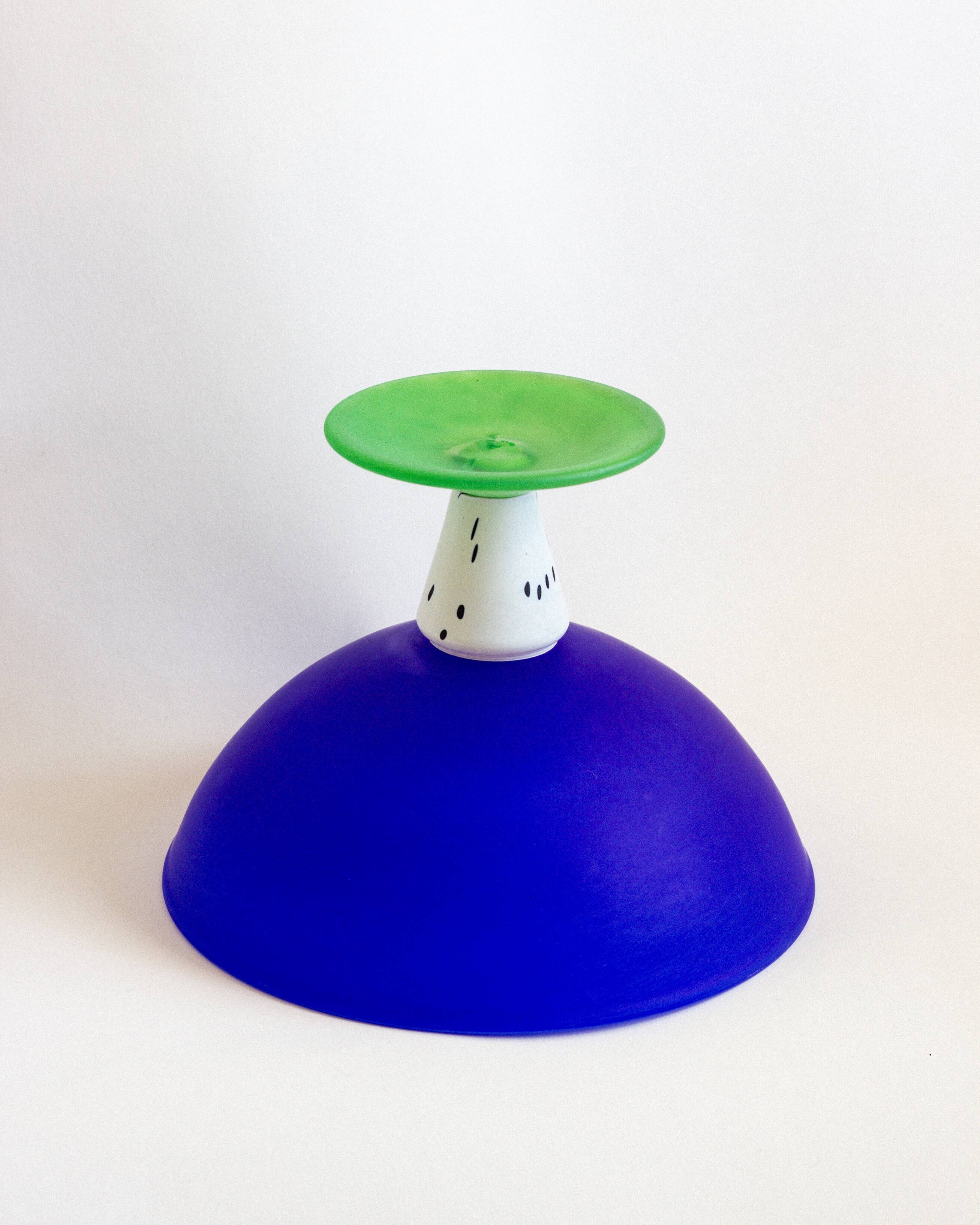 Fruit dish, fruit bowl, standing bowl, Gunnel Sahlin x Kosta Boda, Sweden