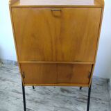 Scandinavian secretary