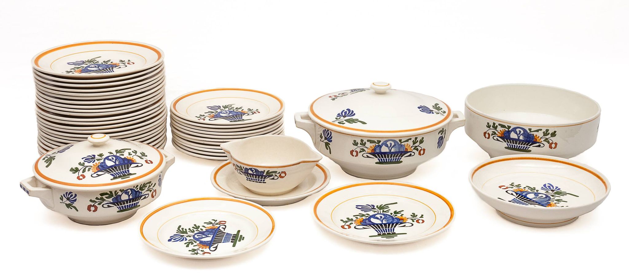 Lunéville earthenware dinner service