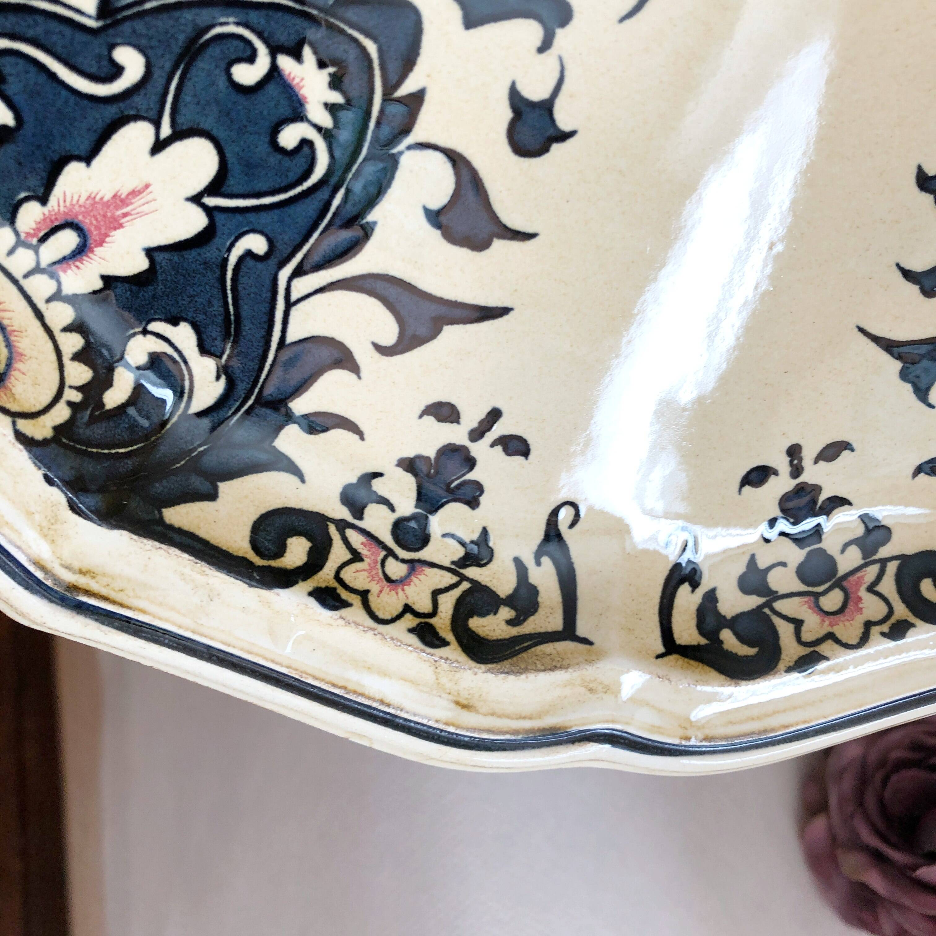 Decorative earthenware plate from Salins France decor Quevilly 25.5 cm