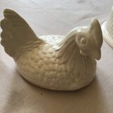 Terrine vintage white hen from the 70s in perfect condition