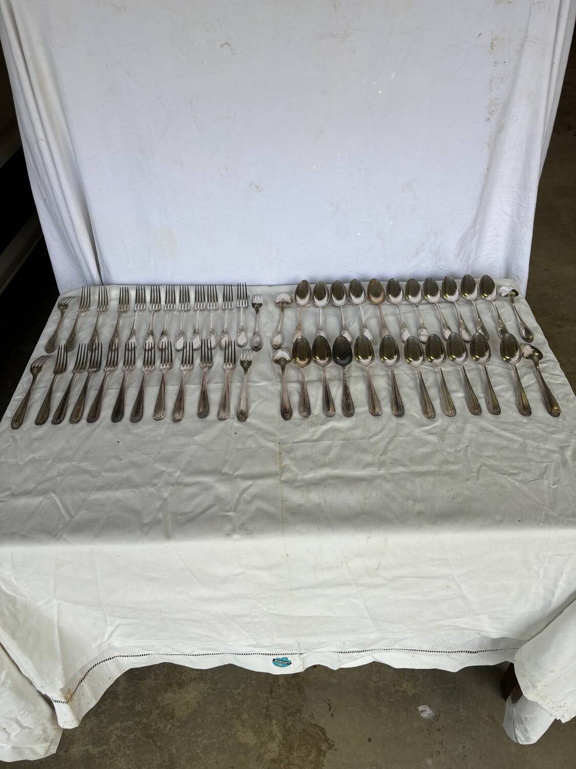 Silver metal cutlery