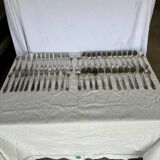 Silver metal cutlery