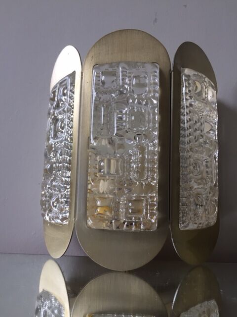 Pair of Scandinavian Midcentury wall lights in Crystal and Brass