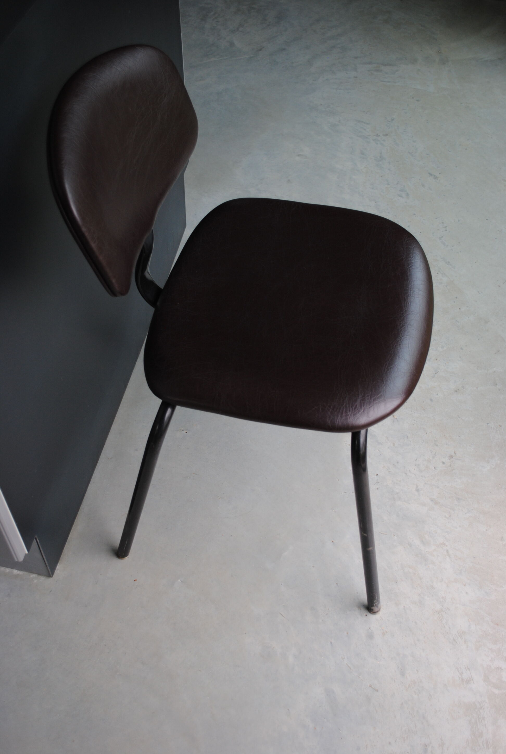 Strafor vintage Chair