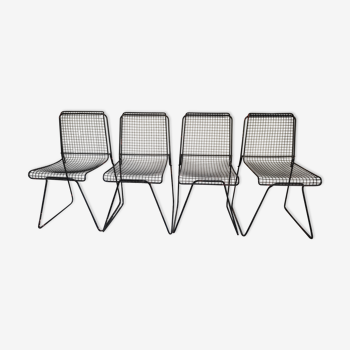 4 chaises en métal quadrillé