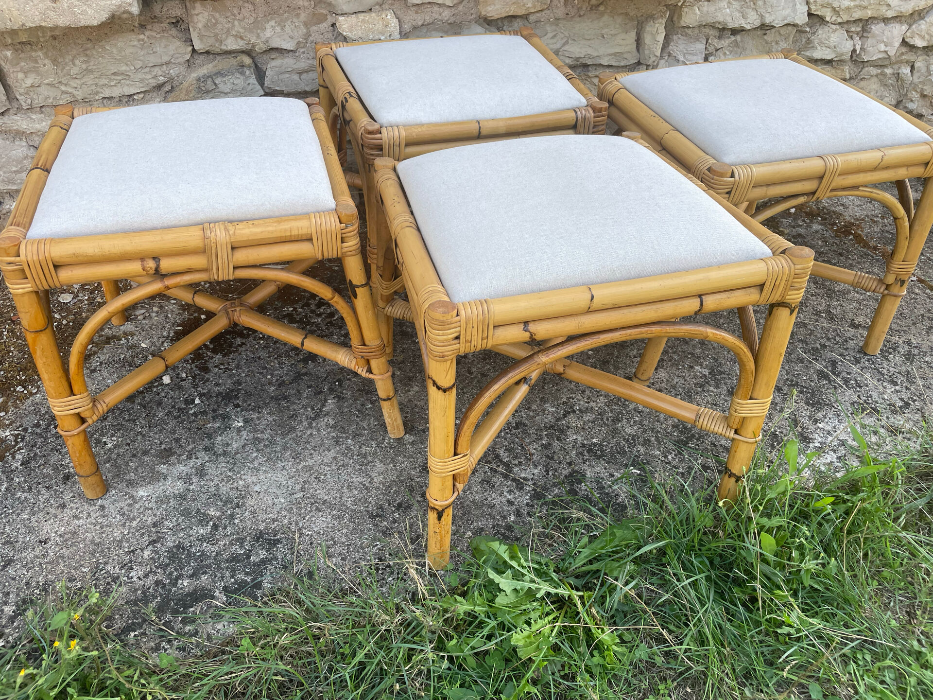 4 tabourets vintage bambou et rotin – années 60/70