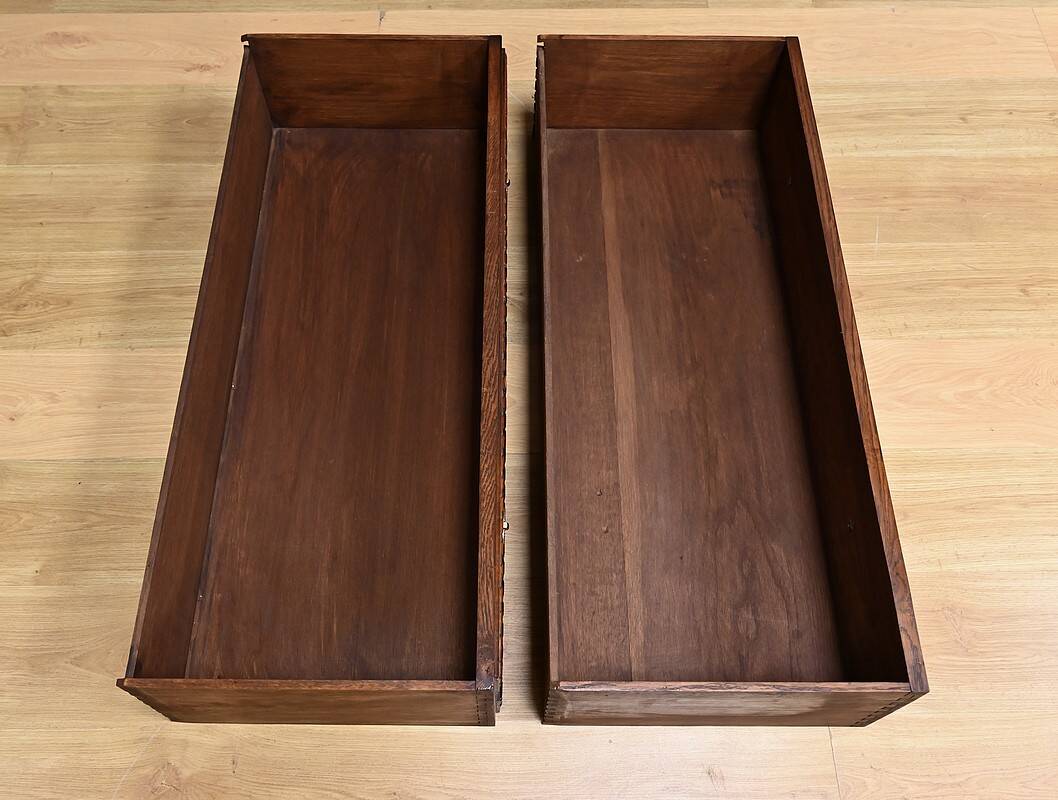 Walnut chest of drawers, Louis XVI style – Mid-20th century