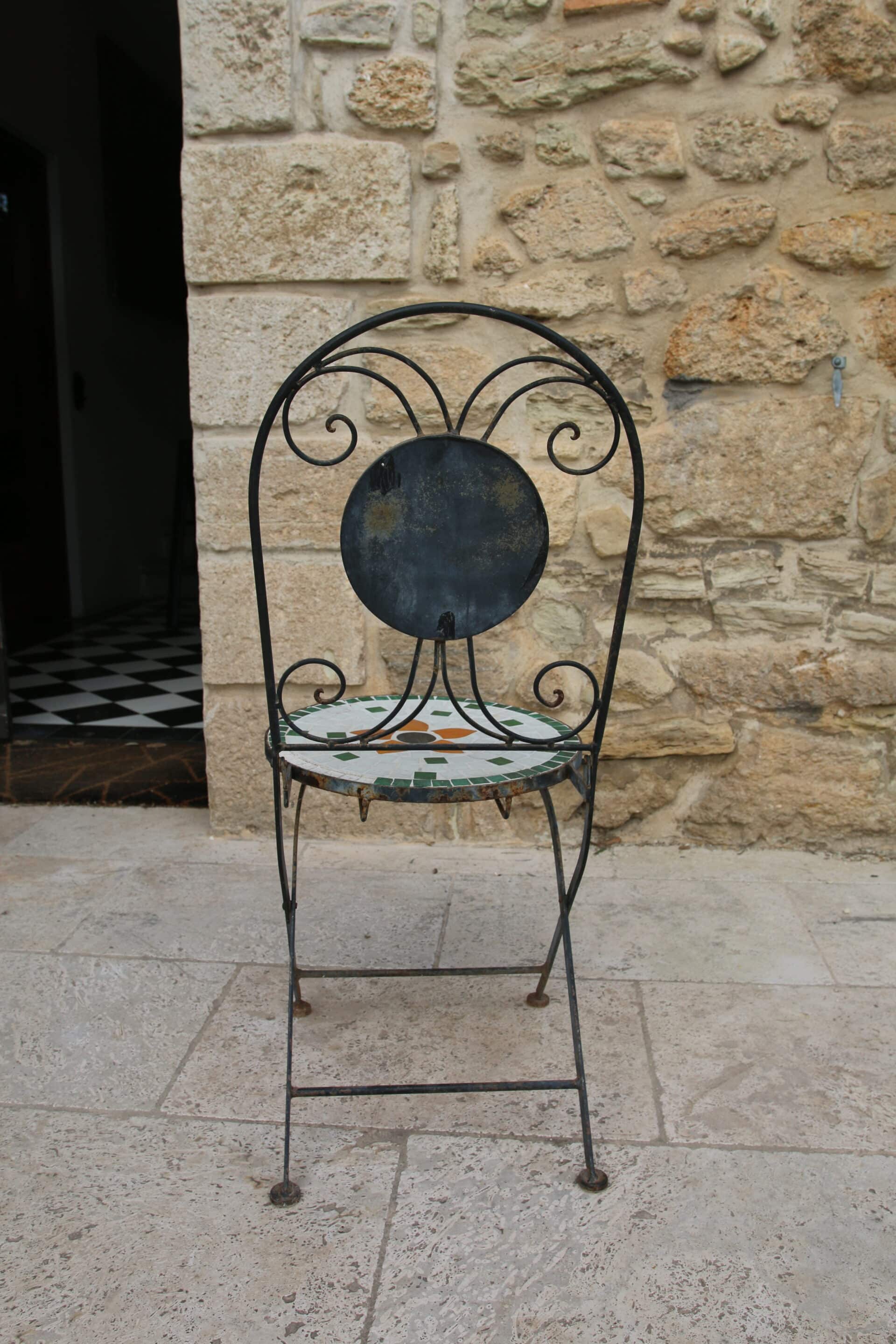 Chaise de jardin pliante fer forgé et mosaïque