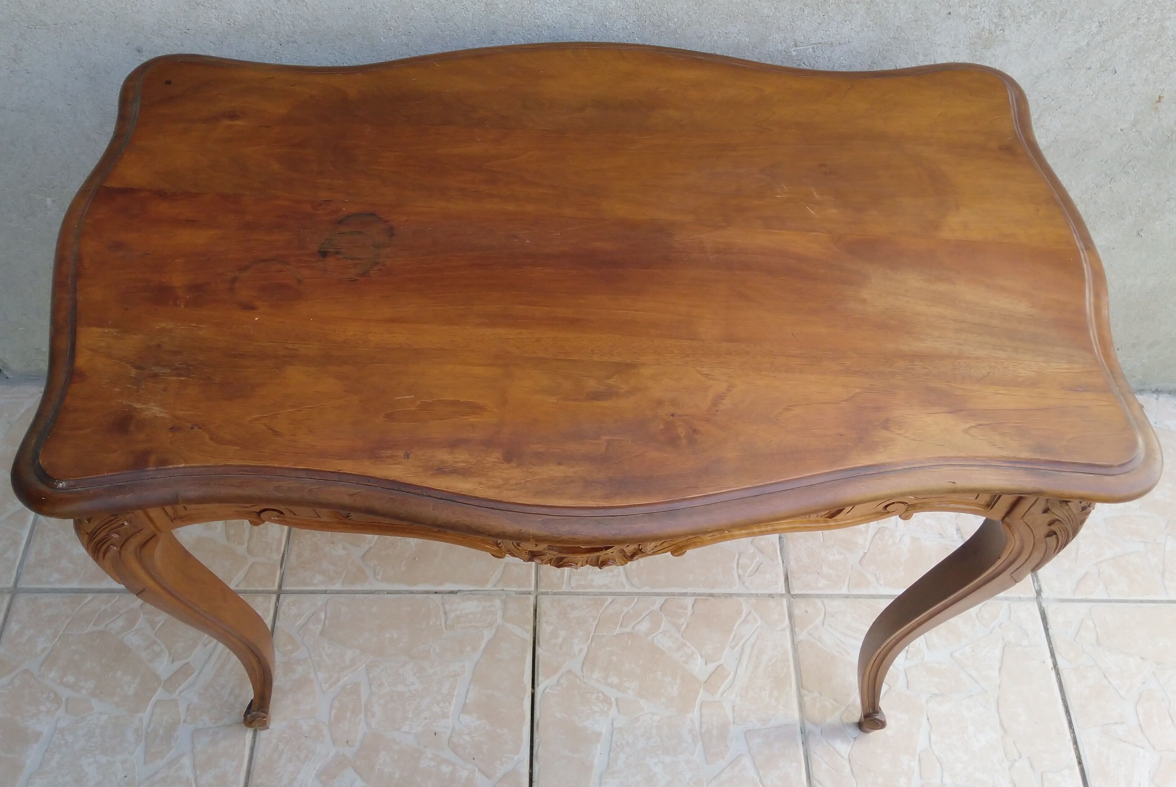 walnut table Louis XV Rocaille style