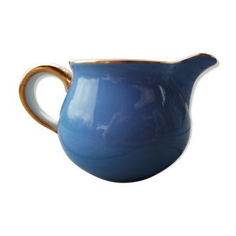 Blue milk pot