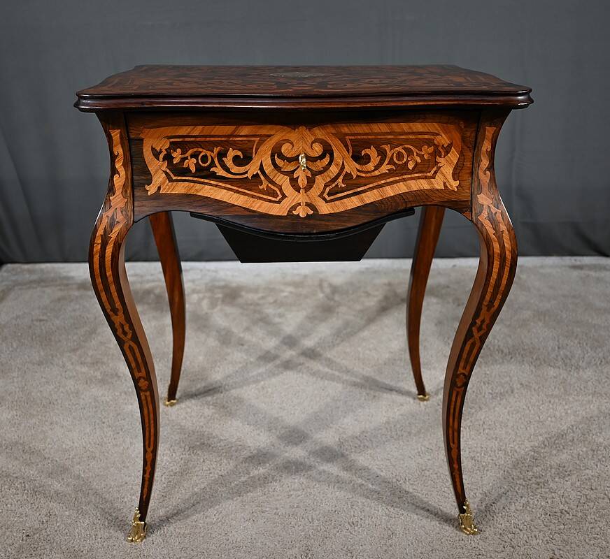 Rosewood and mahogany work table, Louis XV style, Napoleonic era