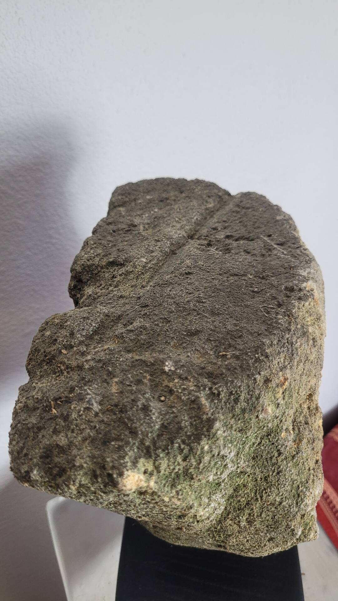Ancienne sculpture en pierre