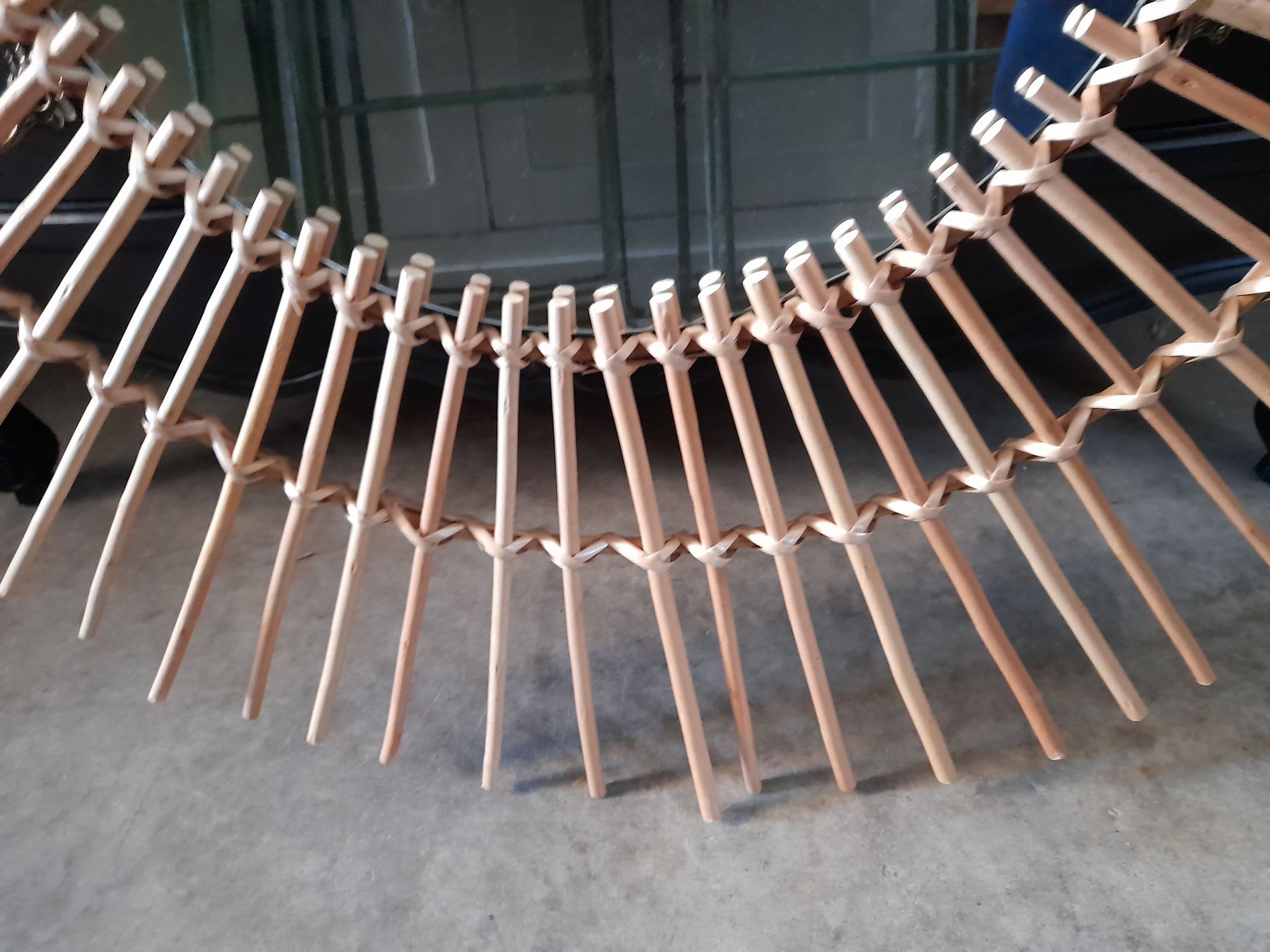 Miroir en rotin vintage -91cm