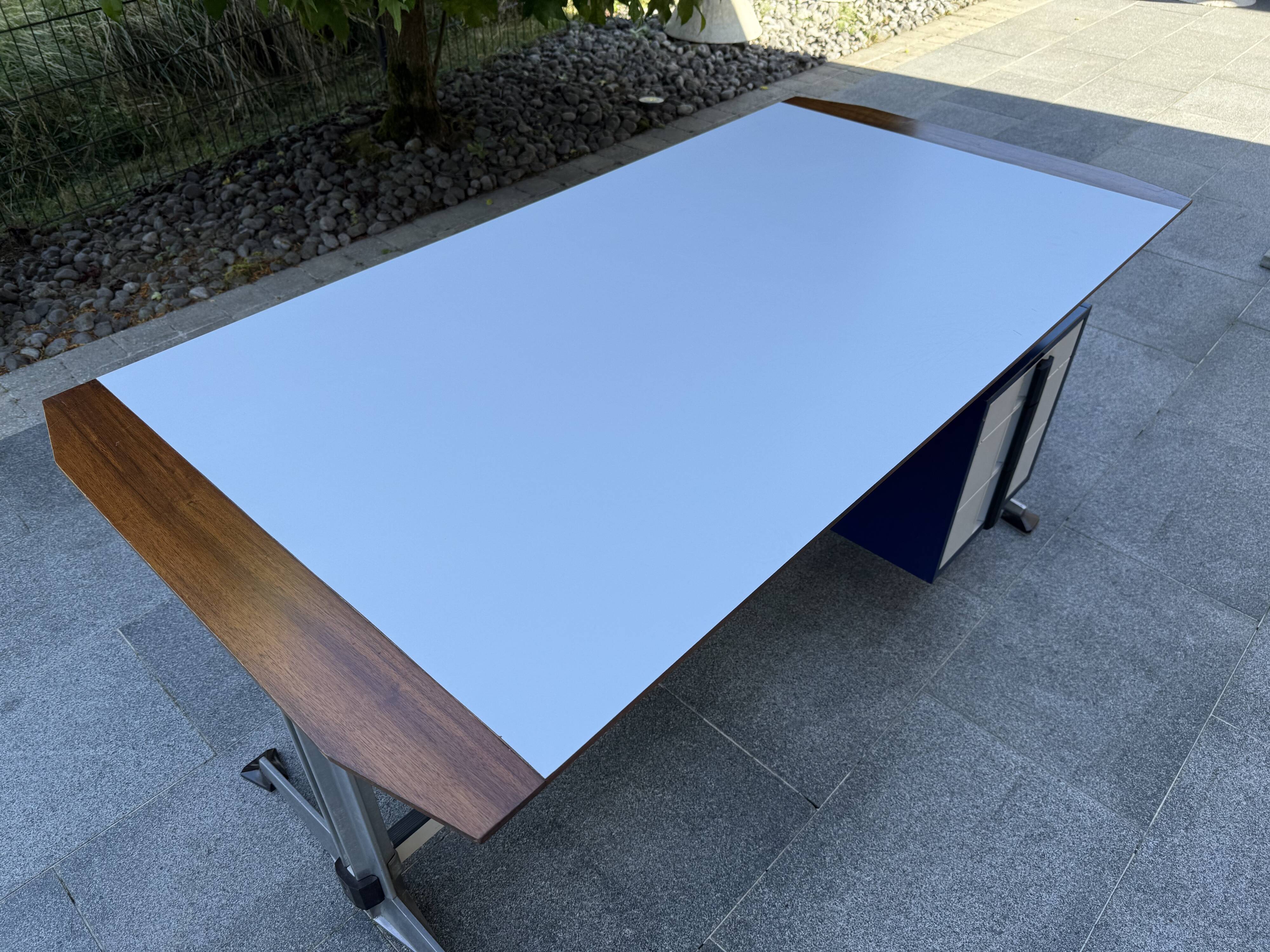 Giaiotti Office Italy 1960