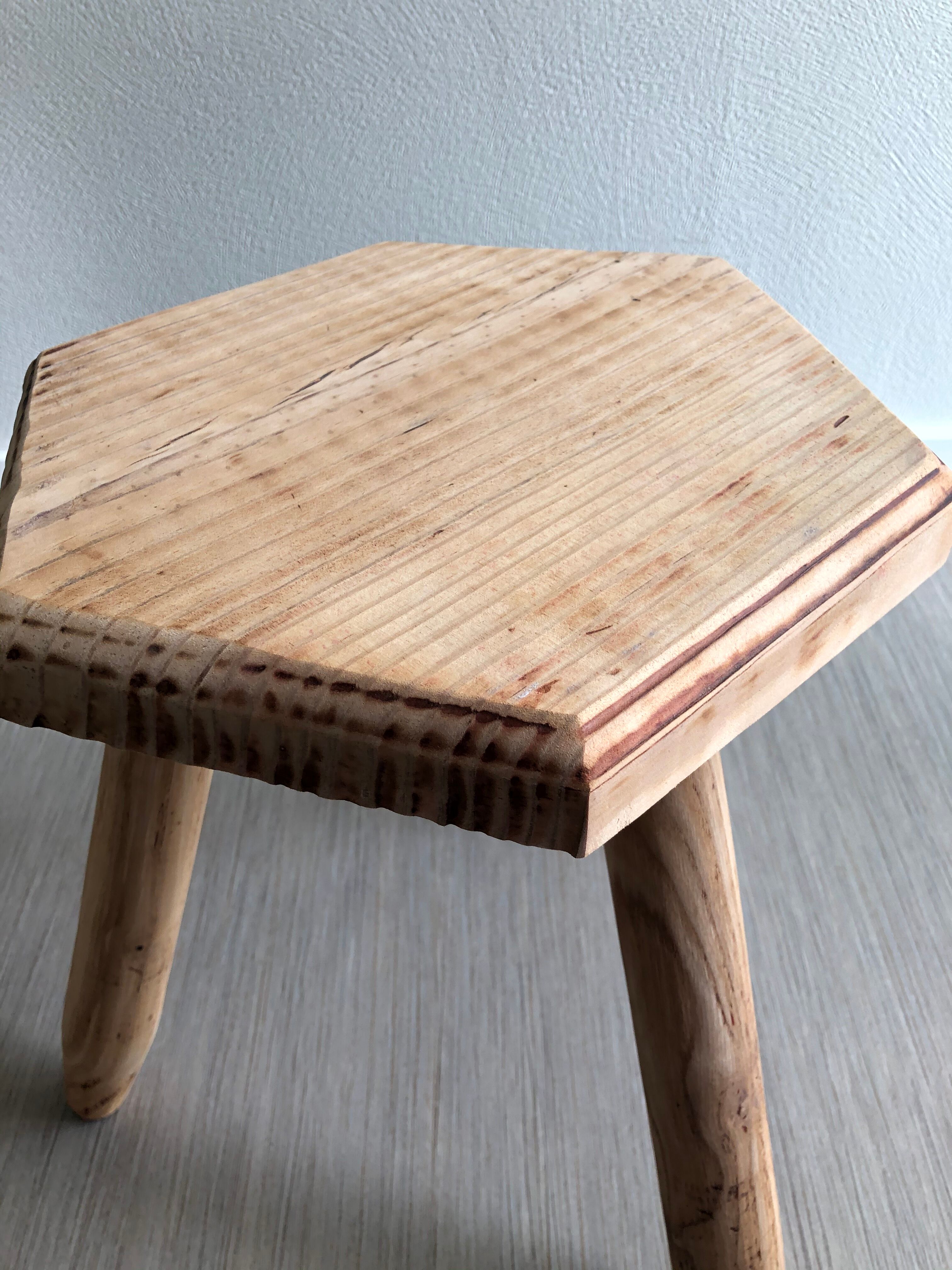 Raw wood tripod tripod