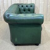 Chesterfield sofa in green leather 3 places from the 80s