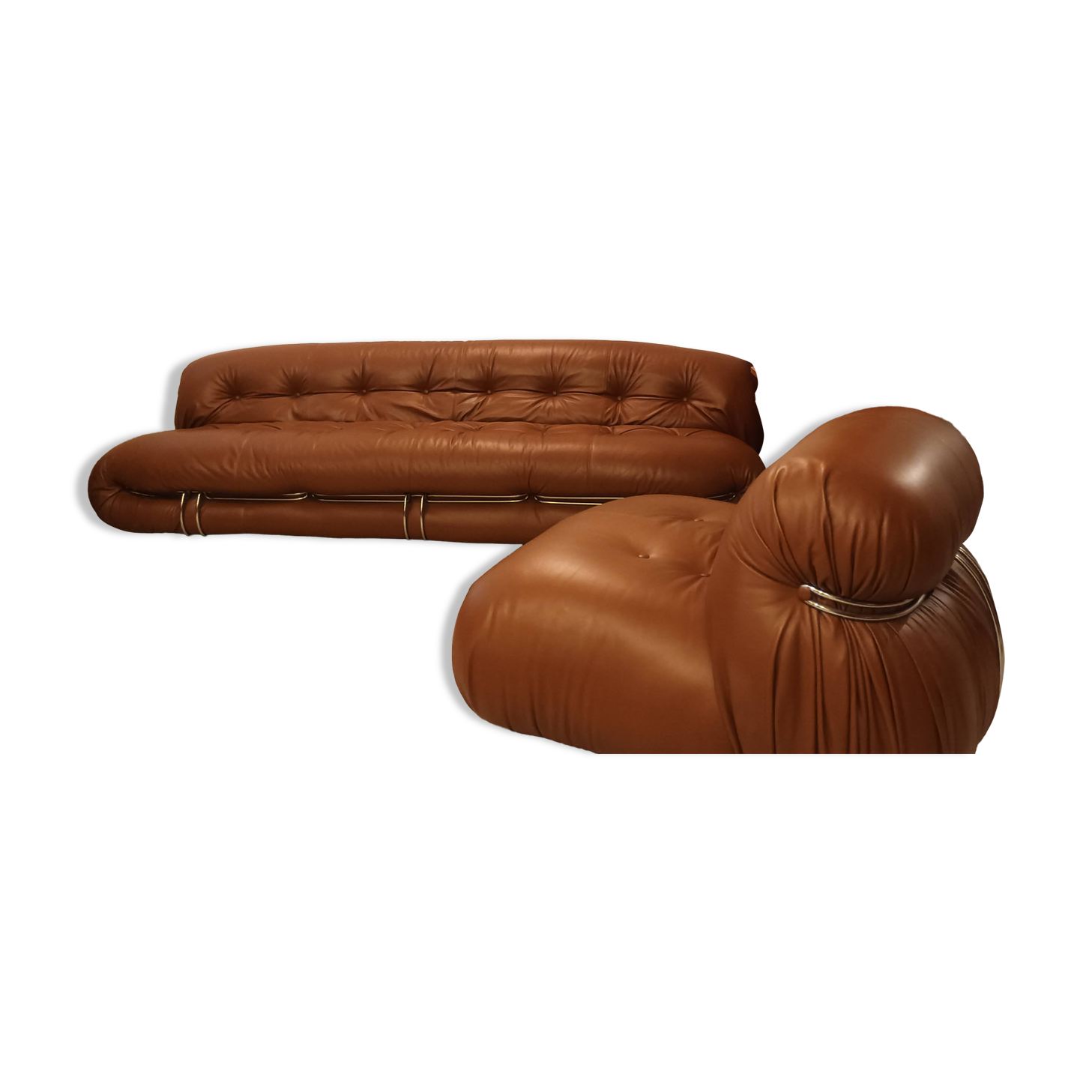 Cassina Soriana sofa for 4 people and 1 Soriana armchair for Cassina.