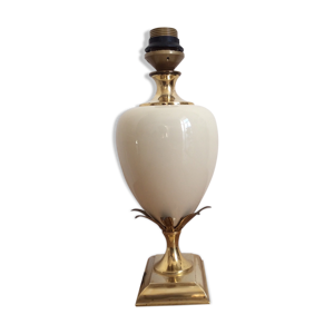 Pied de lampe en laiton doré et