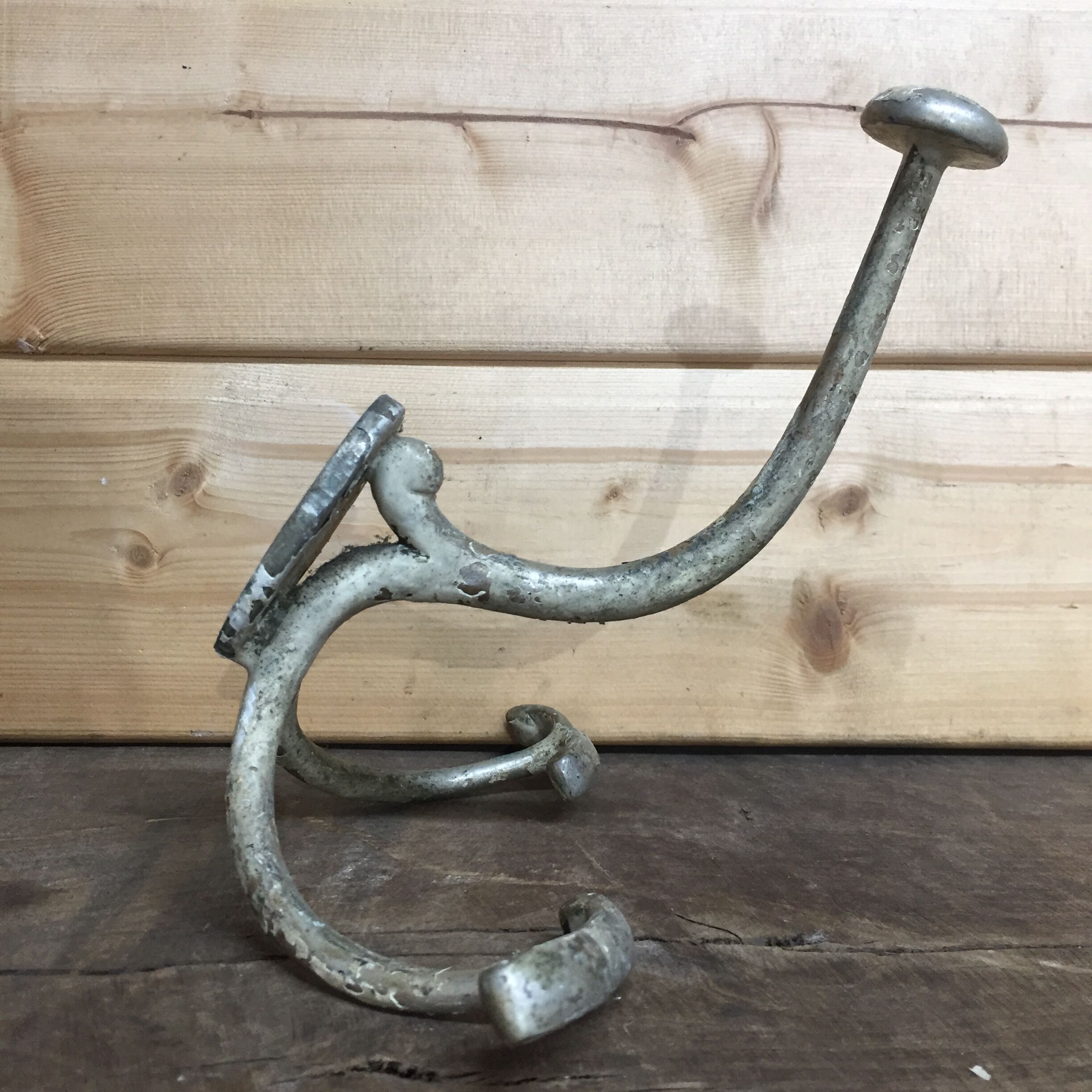 Old peg with 3 branches