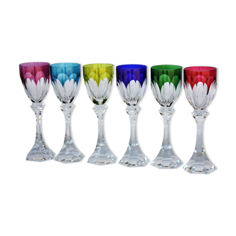 Série de 6 verres à vin du Rhin en cristal de Saint Louis modèle Chambord