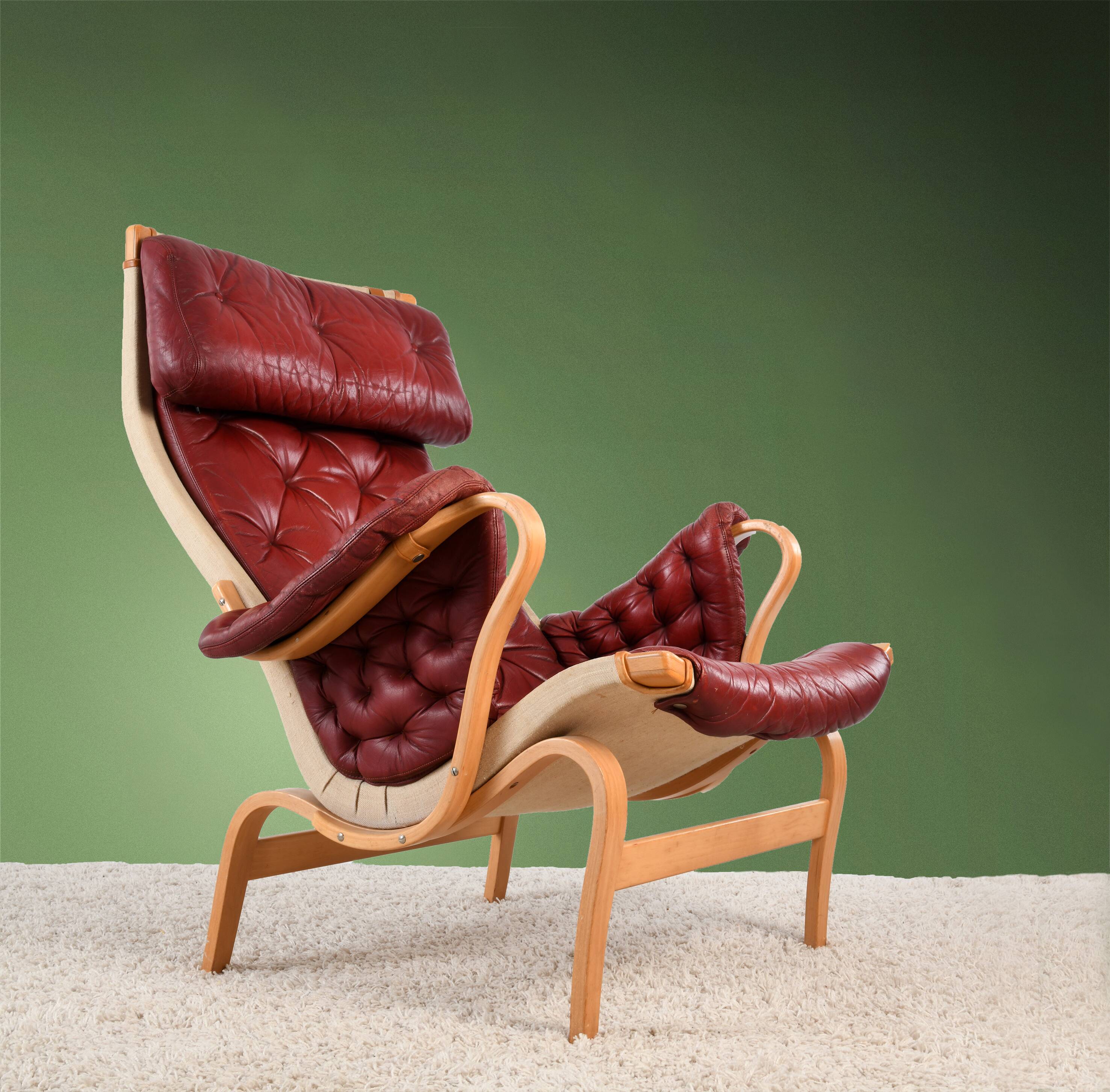 Pernilla 69 armchair by Bruno Mathsson