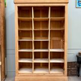 Grand meuble à casiers en chêne (rénové)