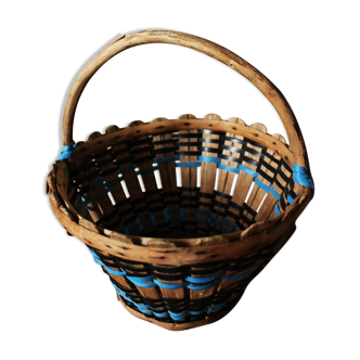 Basket Basket Wood handle round vintage braiding blue black