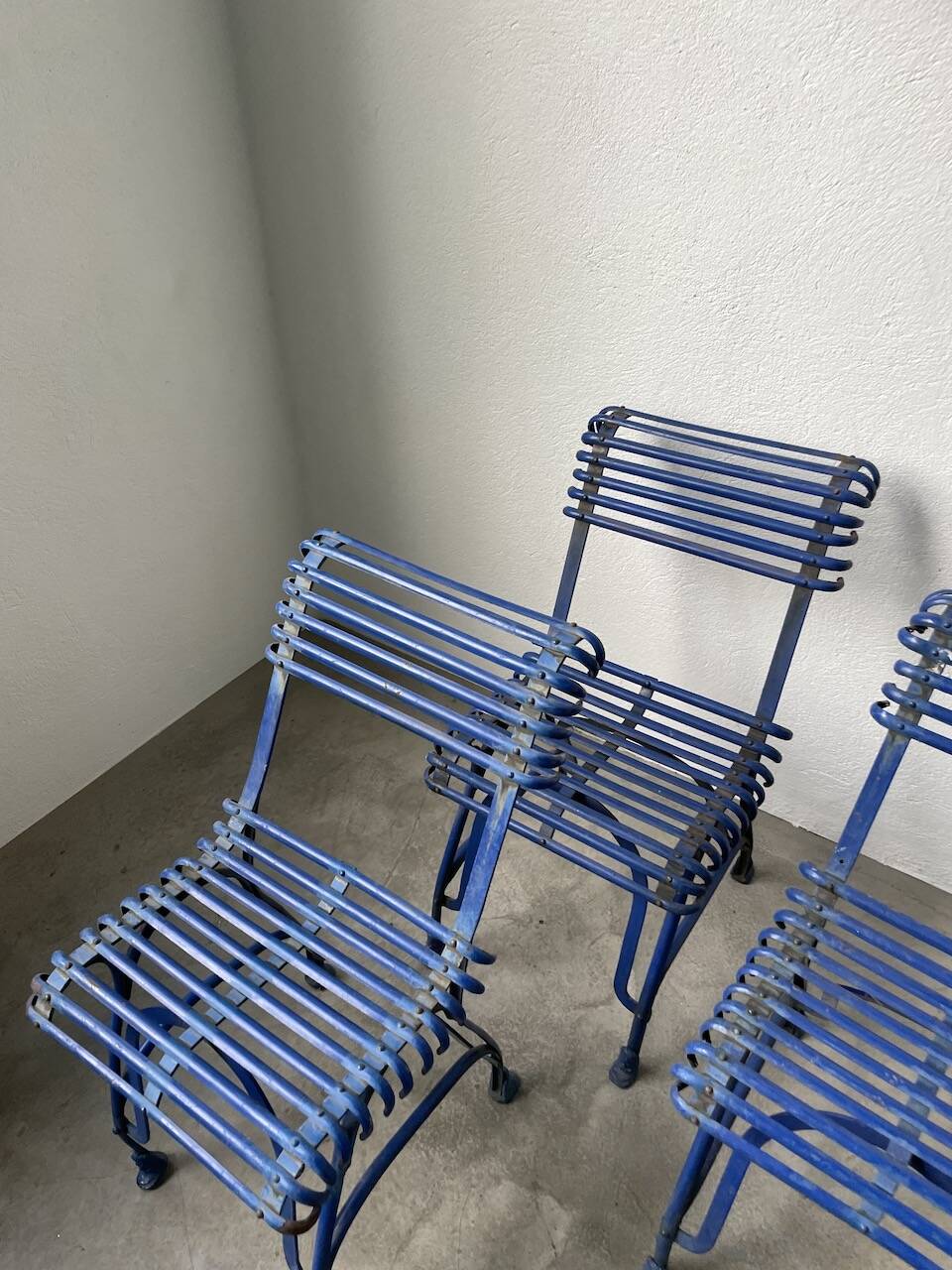 Series of 4 Arras chairs 1900