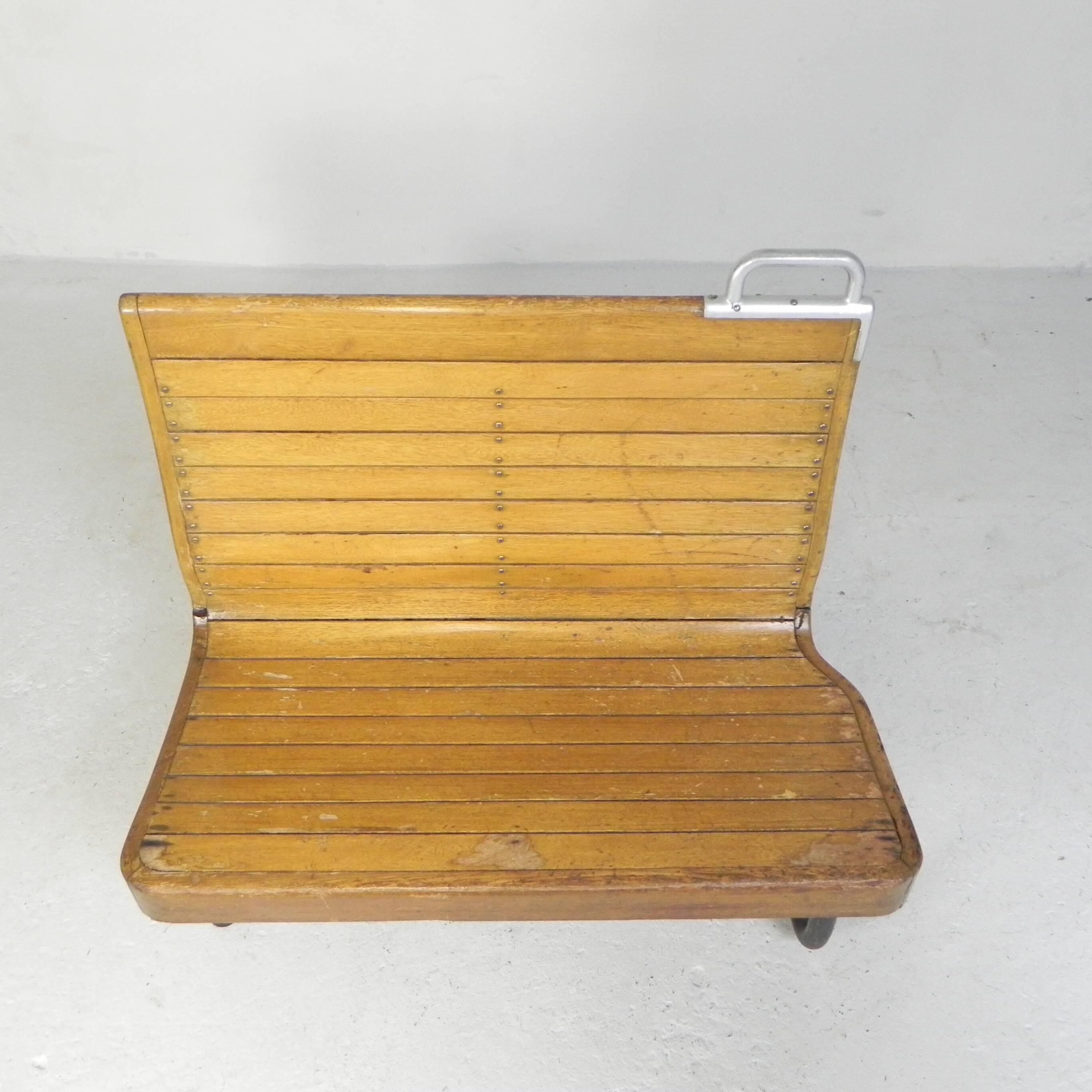 Banc de train en teck double face, années 1930