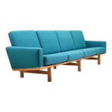 Hans J. wegner GE-236/4 Sofa Getama Denmark 1960s