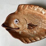 Ceramic bowl in the shape of a fish