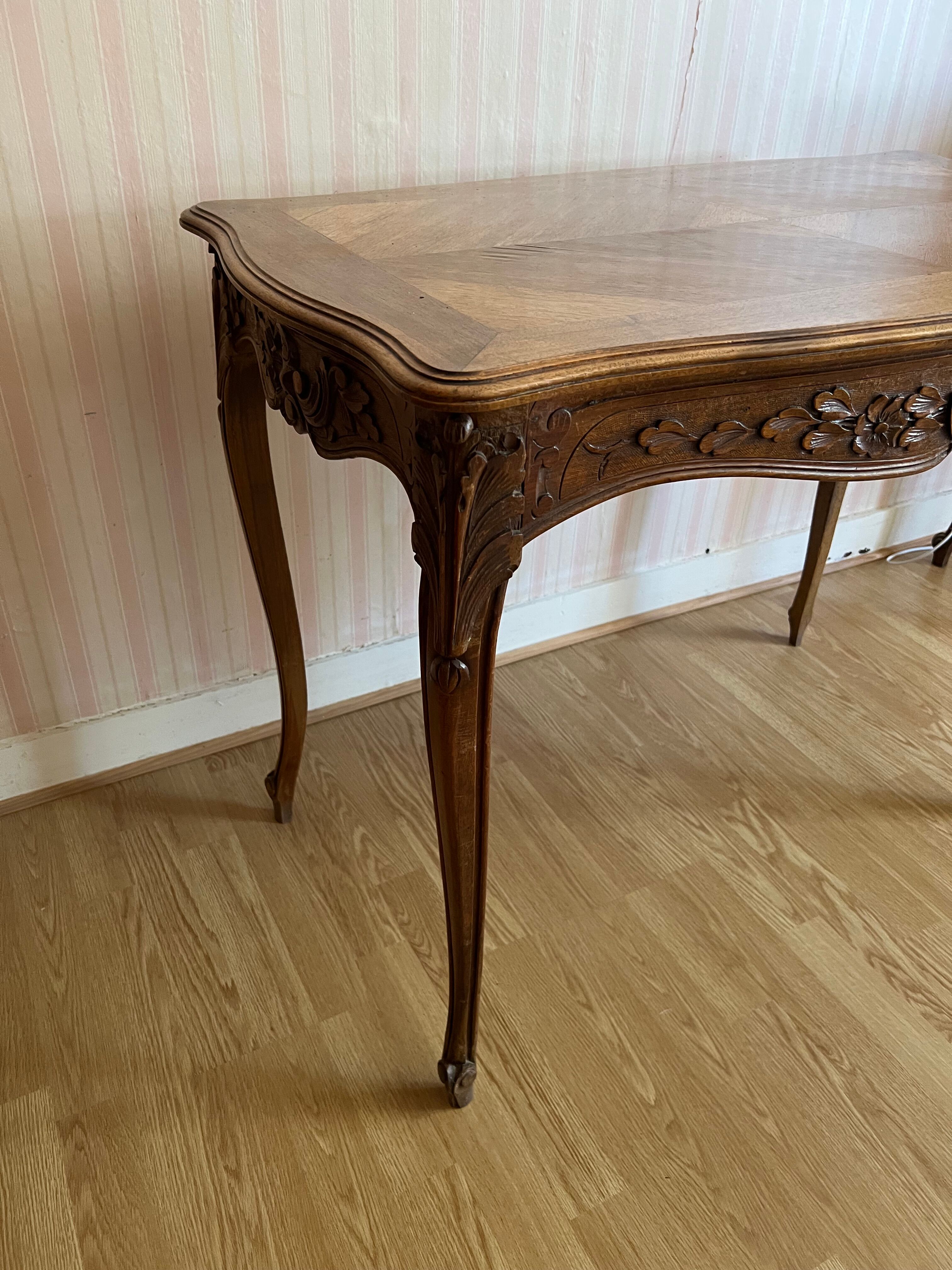 Louis XV side table or desk