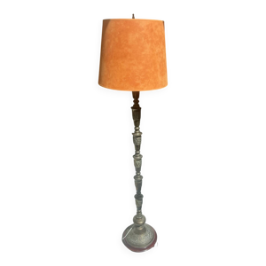 Lampadaire en laiton - socle bois