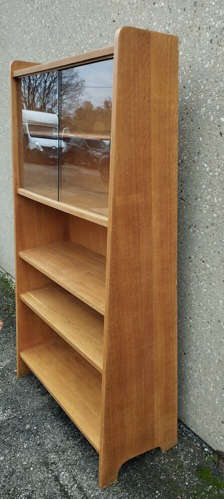 DISPLAY CASE LIBRARY