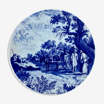 Plat décoratif en porcelaine hollandaise