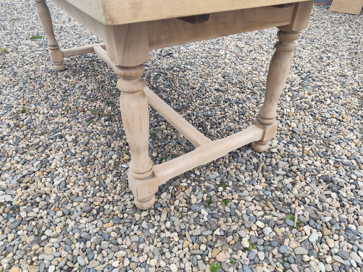 Farmhouse table with two extensions