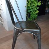 Set of 6 tolix chairs