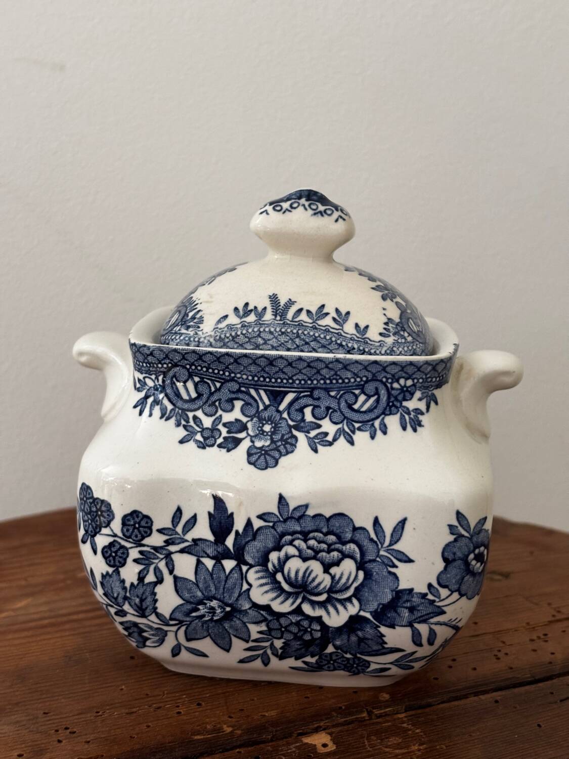 Sugar bowl in English porcelain Enoch Wedgwood Asiatic Pheasants