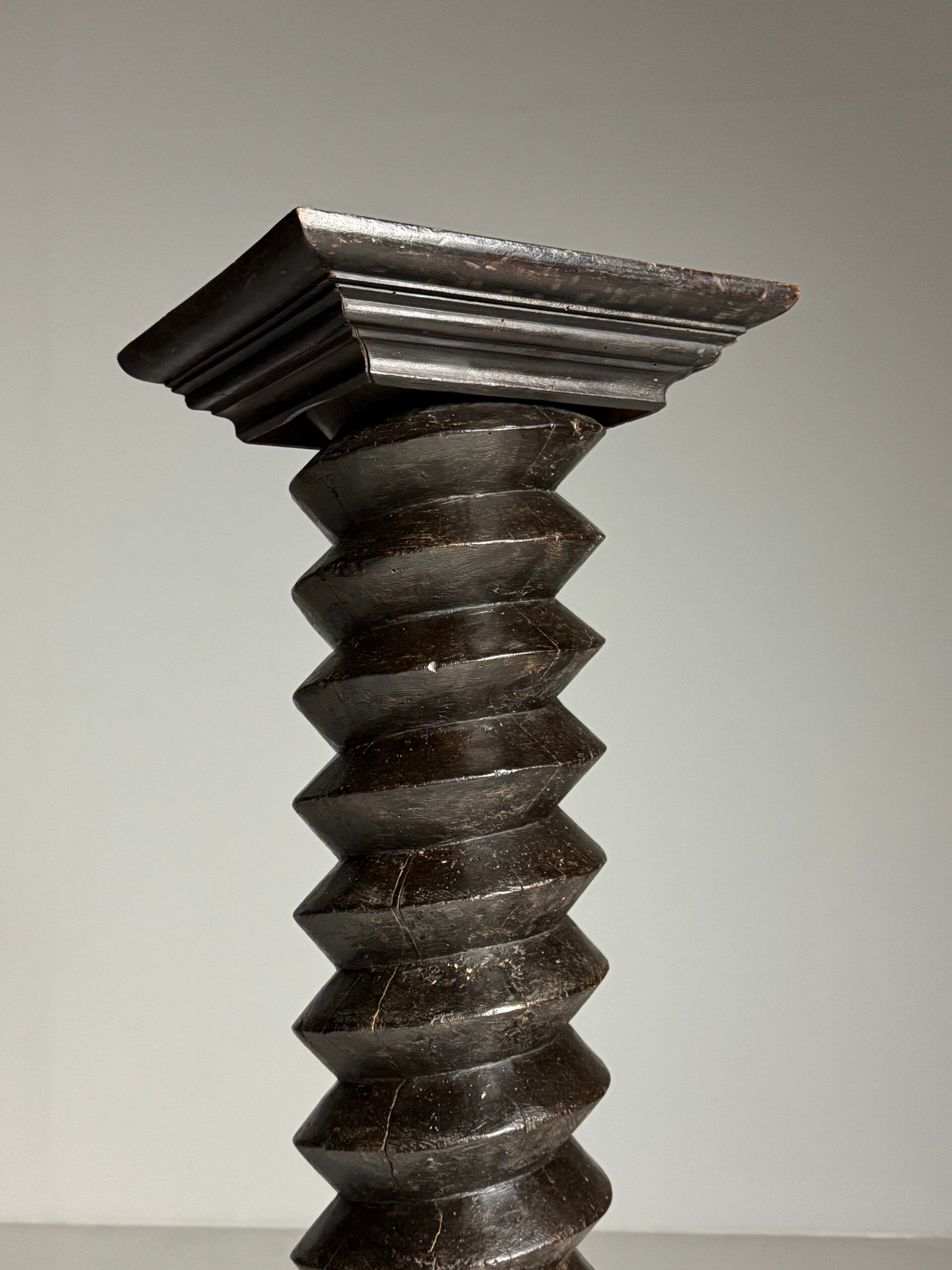 French press column 20th century