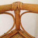 Corner wicker shelf