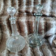 2 antique carafes