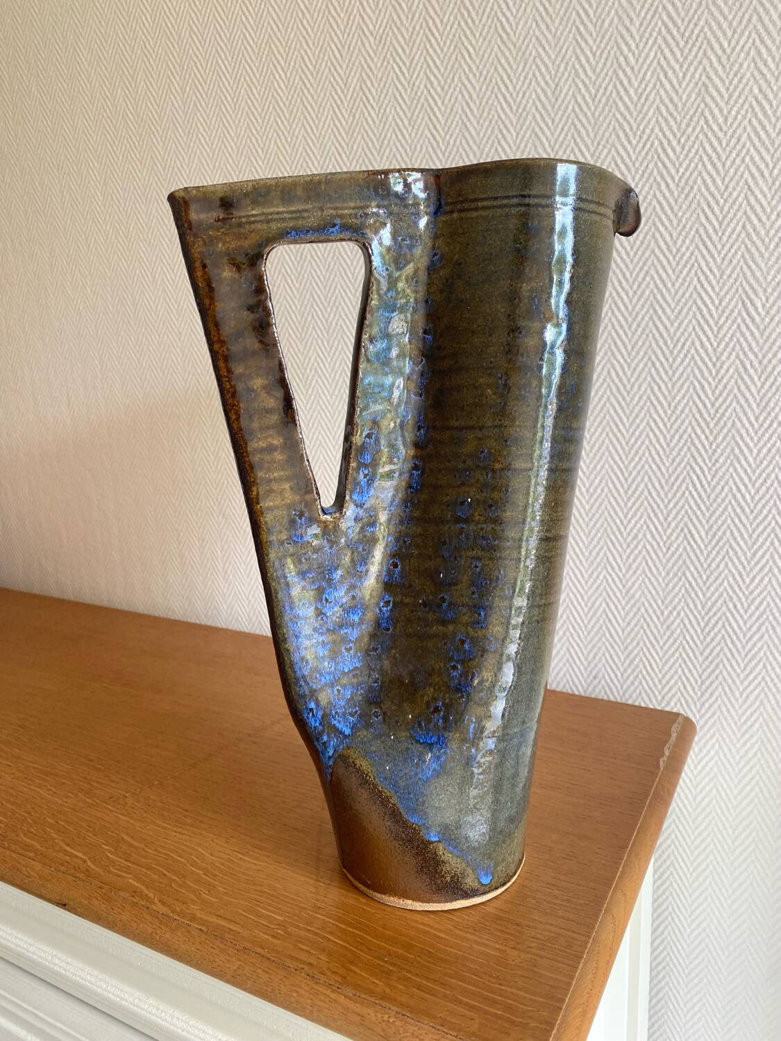 Stoneware carafe design signed