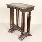 Dutch pull-out tables