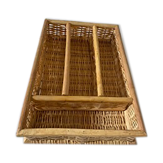 Wicker basket